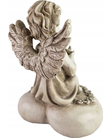 Figurka aniołka siedzącego na sercu z podświetleniem - Anioł Figurka 1