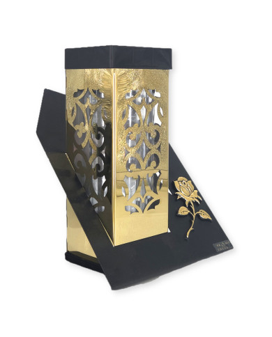 Znicz solarny PARIS D z róża w kolorze złotym lub srebrnym Znicz solarny PARIS D z róża w kolorze złotym lub srebrnym