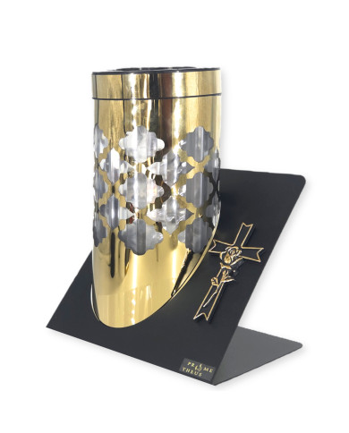 Znicz solarny PARIS C z krzyżem w kolorze złotym lub srebrnym Znicz solarny PARIS C z krzyżem w kolorze złotym lub srebrnym