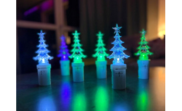 Świąteczne świece LED z efektem żywego płomienia – nowość w ofercie TAP